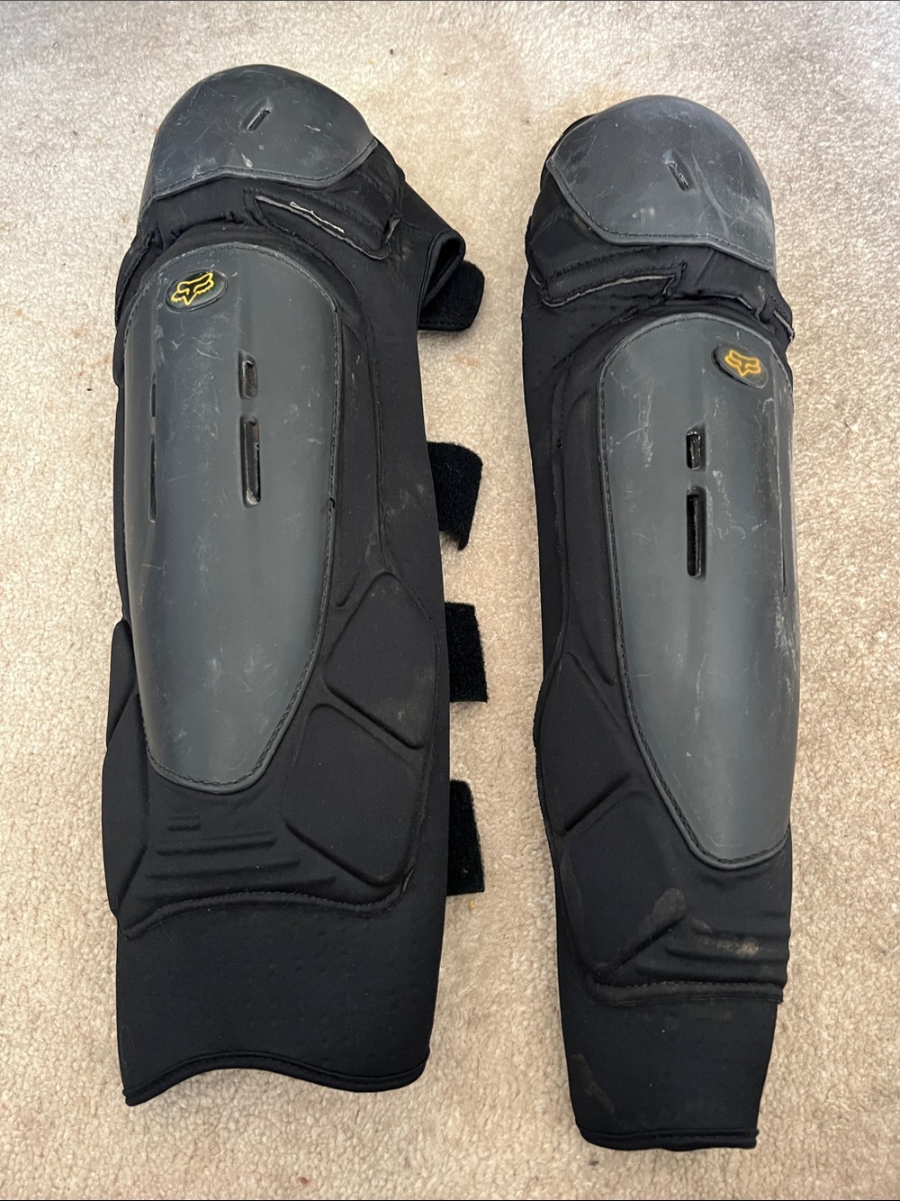 Fox Black Protective Knee/Shin Guards